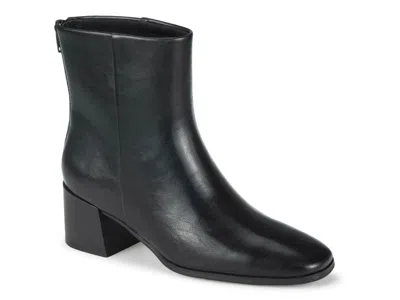 Baretraps Walless Bootie In Black