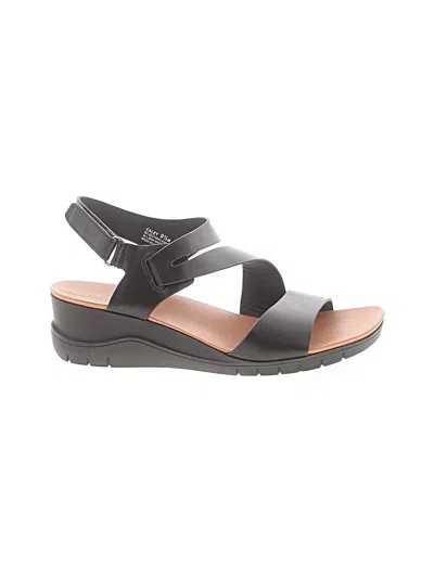 Pre-owned Baretraps Wedges In Black