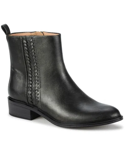 Baretraps Women's Avana Block Heel Bootie In Black