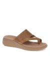 Baretraps Womens Toe Loop Manmade Flatform Sandals In Caramel