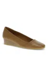 Baretraps Women's Covette Casual Flats In Walnut