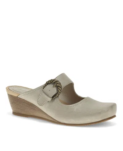 Baretraps Women's Luna Ornamented Slip On Mules In Champagne