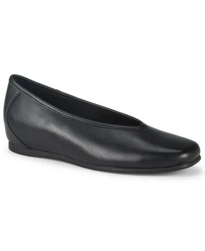 Baretraps Ryalie Faux Leather Flat In Multi