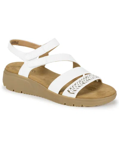 Baretraps Women's Soren Round Toe Wedge Sandals In White