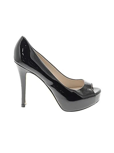 Pre-owned Barneys New York Heels In Black