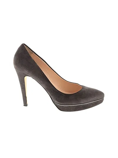 Pre-owned Barneys New York Heels In Brown