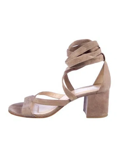 Pre-owned Barneys New York Suede Sandals In Neutral