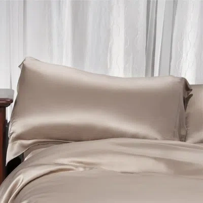 Barska Aus Vio Silk Pillow Case In Pebble