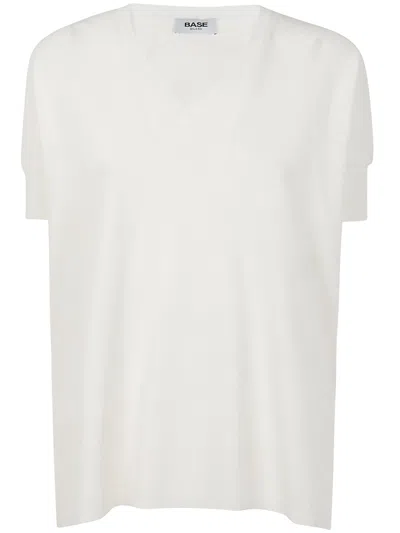 Base Milano V Neck Sweater In White