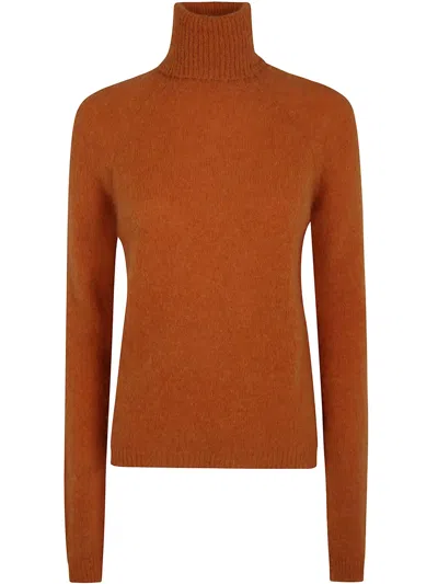 Base Turtle Neck Sweater In Orange