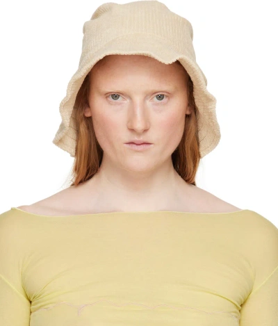 Baserange Beige Pose Bucket Hat