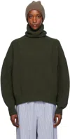 Baserange Green Mea Turtleneck In Foret