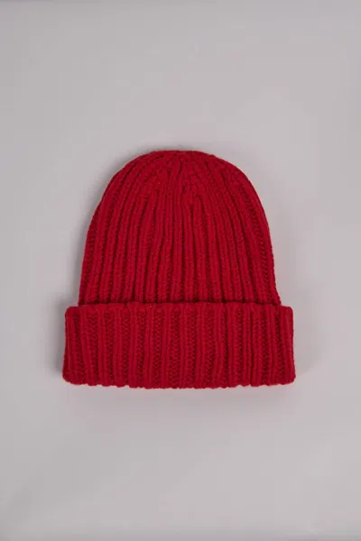 Baserange Women's Mea Beanie In Red