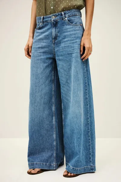 Bash Jeans