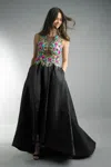 Basix Black Label Short Sleeve Floral Gown In Multi
