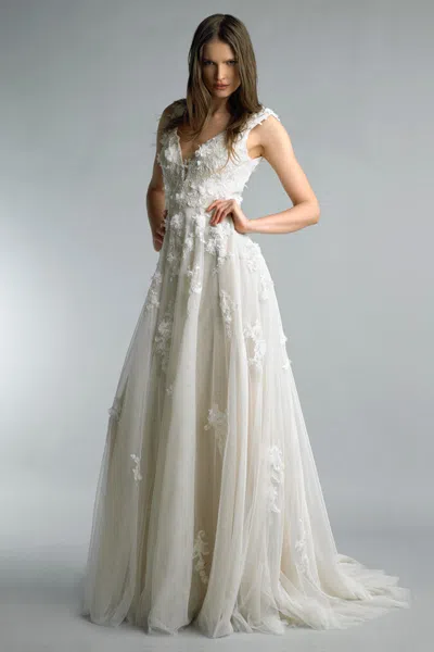 Basix Black Label Floral V-neck Gown In White