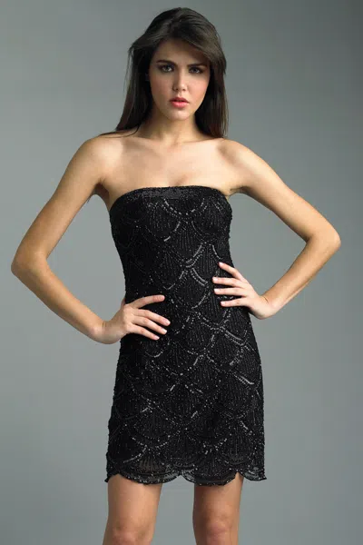 Basix Black Label Scalloped Strapless Cocktail Dress In Black