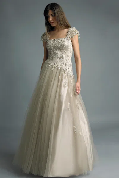 Basix Black Label Short Sleeve Ballgown In Gold