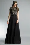 Basix Black Label Short Sleeve Gown In Black