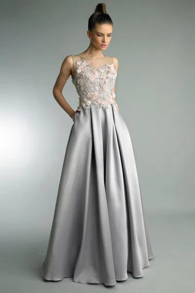 Basix Black Label Sleeveless Floral Evening Gown