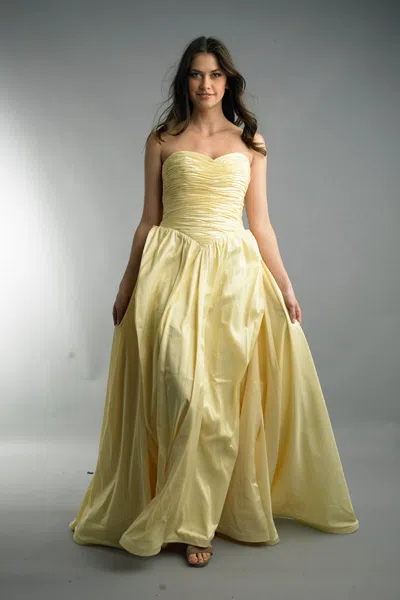 Basix Black Label Strapless Ballgwon With Flower On Back In Yellow