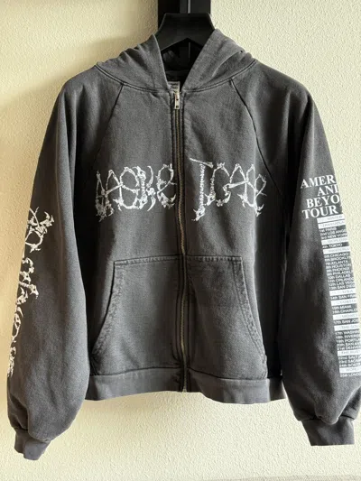 Pre-owned Basketcase Gallery ‘massacre' Zip Up Hoodie L Large In Black
