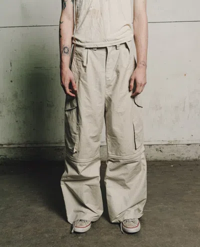 Pre-owned Basketcase Gallery Robin's Cargo Pants In White