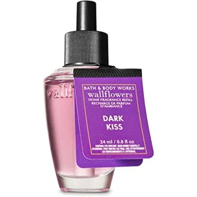 Bath And Body Works Unisex Dark Kiss Barn Wallflowers Diffuser 0.81 oz Refill Fragrances 66755023561 In White