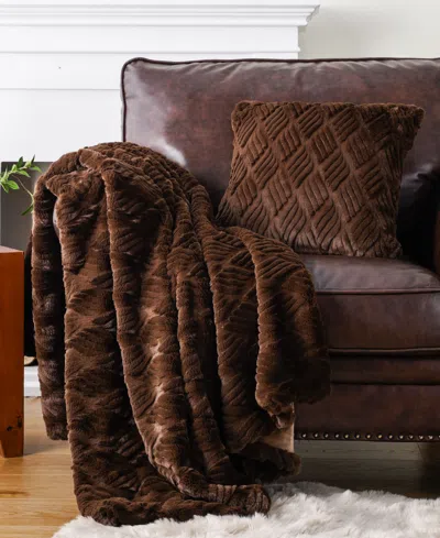 Battilo Cozy Carved Wave Faux Fur Throw, 50" X 60" In Brown