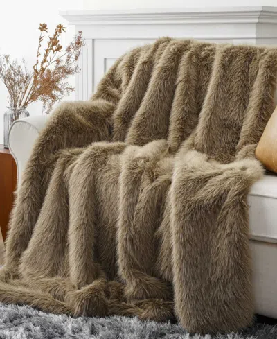 Battilo Lifestyle Faux Fur Throw, 50" X 60"
