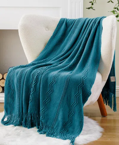 Battilo Texture Triple Zig-zag Lightweight Throw, 50" X 60" In Blue