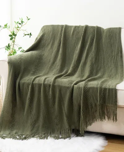 Battilo Texture Triple Zig-zag Lightweight Throw, 50" X 60" In Green
