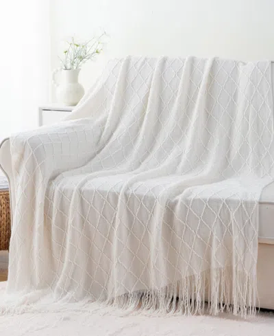 Battilo Texture Triple Zig-zag Lightweight Throw, 50" X 60" In White