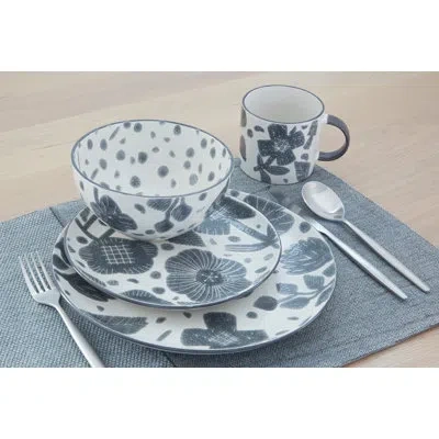 Baum Relic 16 Piece Dinnerware Set, Service For 4 In Gray