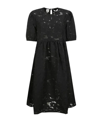 Baum Und Pferdgarten Short Sleeve Dress