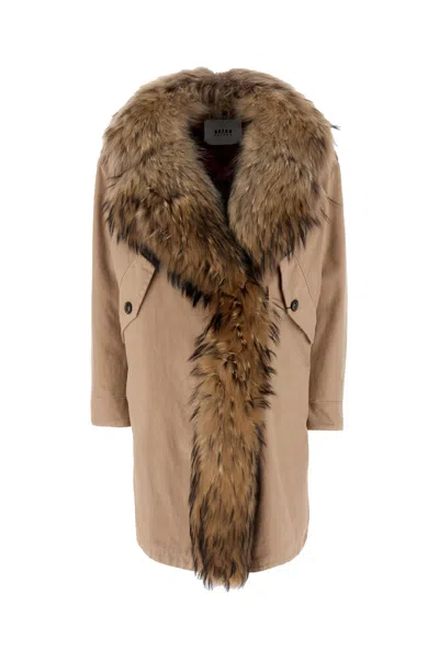 Bazar Deluxe Biscuit Stretch Cotton Parka In Beige
