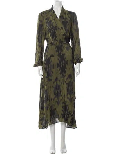 Pre-owned Bazar Deluxe Printed Midi Length Dress In Green