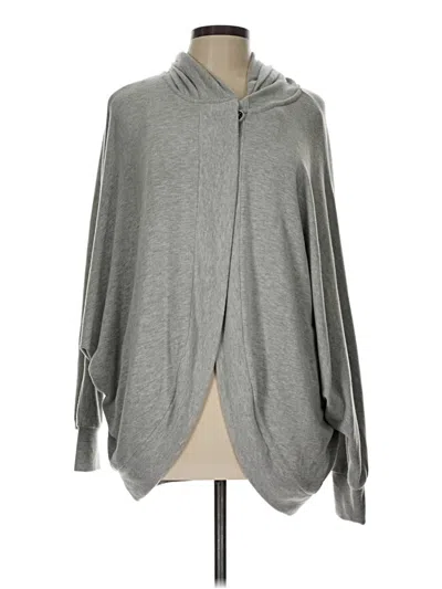 Pre-owned Bb Dakota Poncho In Gray