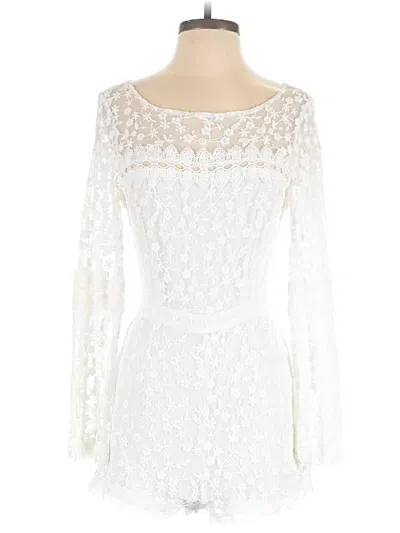 Pre-owned Bb Dakota Romper In White