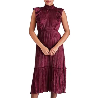 Bb Dakota Wednesday Midi Dress In Wine In Pink