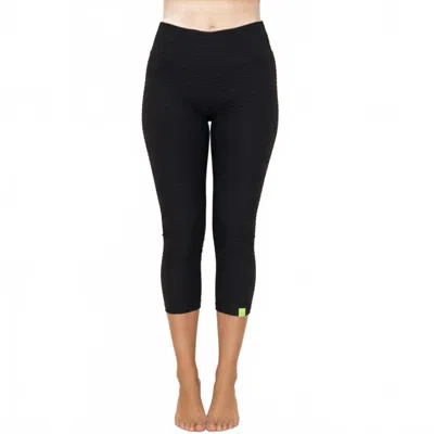 Bbrazil Clothing Basket Weave Jacquard Capri Leggings In Black
