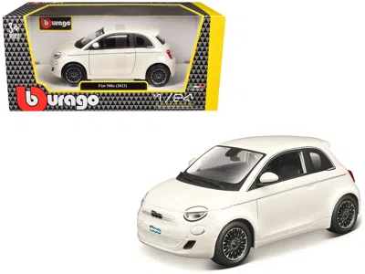 Bburago 2023 Fiat 500e White 1/24 Diecast Model Car By