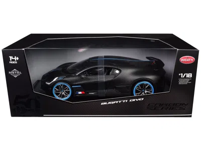 Bburago Bugatti Divo Carbon Fiber With Blue Accents "carbon Series -  50th Anniversary" 1/18 Diecast  In Black