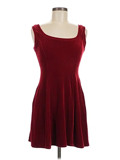 Pre-owned Bcbg Casual Dress In Burgundy