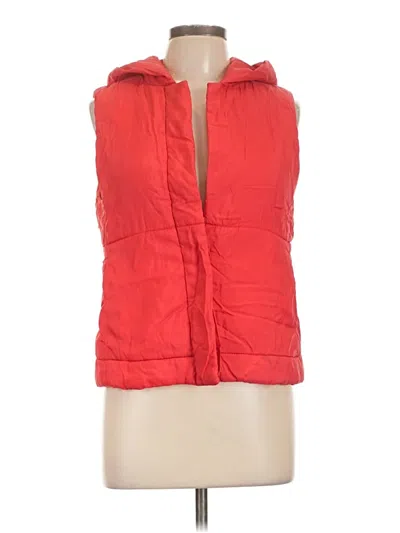 Pre-owned Bcbg Vest In Red