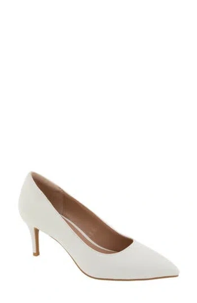 Bcbgeneration Bissha Kitten Heel Pump In White