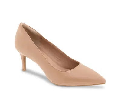 Bcbgeneration Bissha Low Pump In Brown