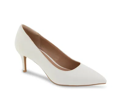 Bcbgeneration Bissha Low Pump In White