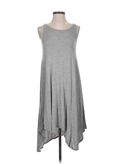Pre-owned Bcbgeneration Casual Dress In Gray