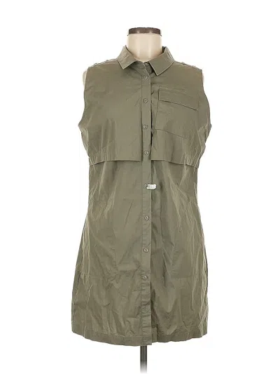 Pre-owned Bcbgeneration Casual Dress In Green